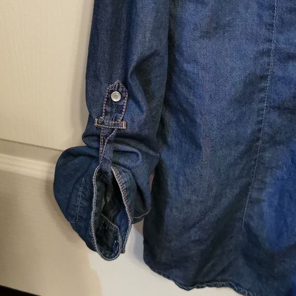 Long Sleeve Shirt - Picture 3 of 3